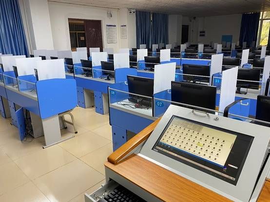 計(jì)算機(jī)實(shí)驗(yàn)教學(xué)中心網(wǎng)絡(luò)技術(shù)服務(wù)簡(jiǎn)介